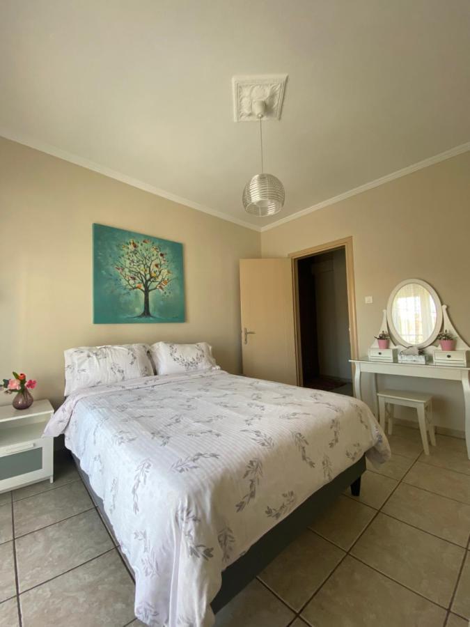 Cozy And Quiet Mini City Apartment Trikala  Ngoại thất bức ảnh